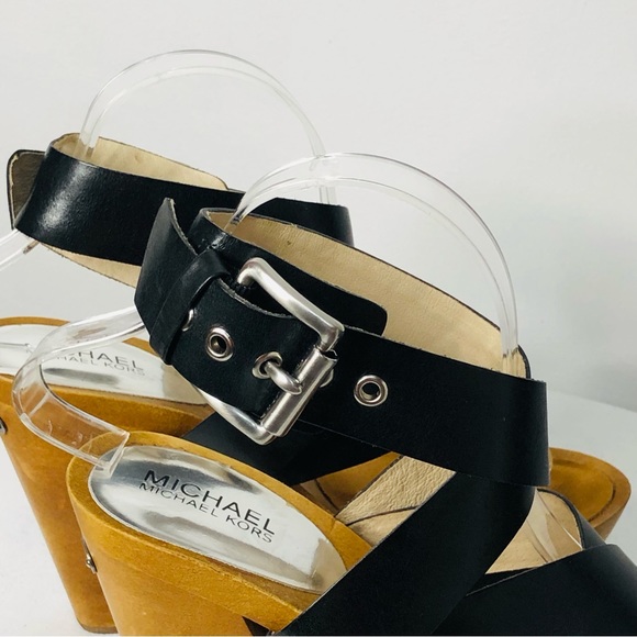 Micheal Kors Wrap around wood Wedge black Sandals size 8. R1 - Picture 15 of 15